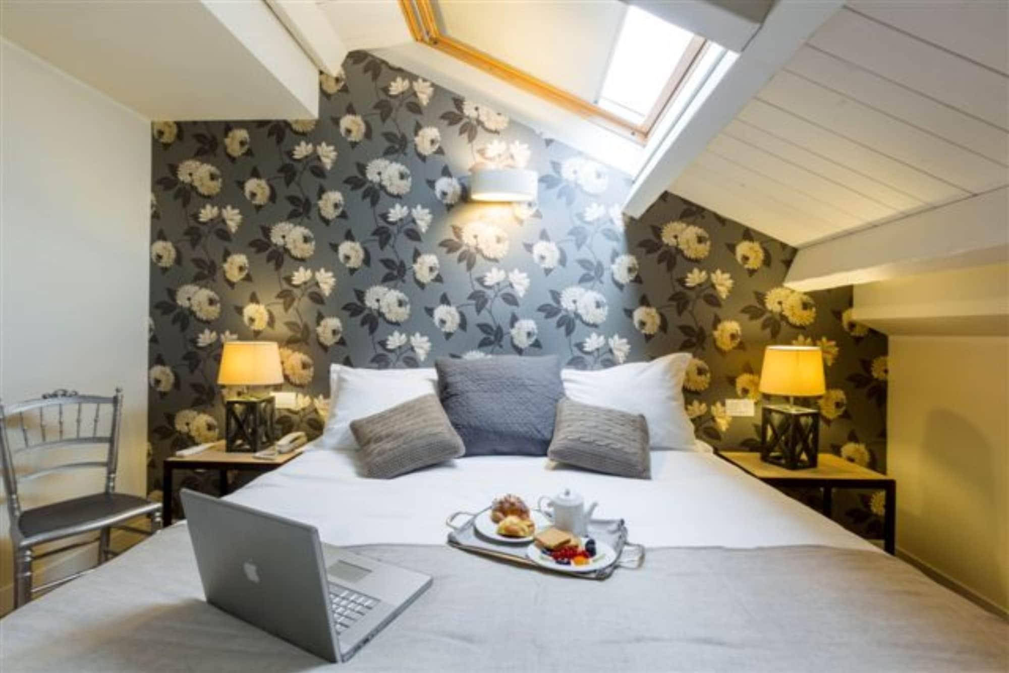 Hotel 900 จูเลียโนวา ภายนอก รูปภาพ