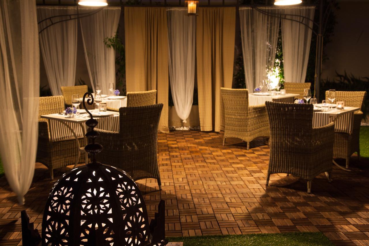 Hotel 900 จูเลียโนวา ภายนอก รูปภาพ